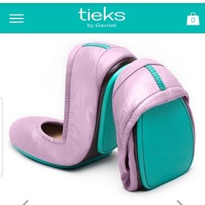 Tieks Patent Lavender flats